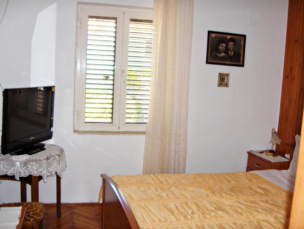Guest House Roza ヴルボスカ 部屋 写真