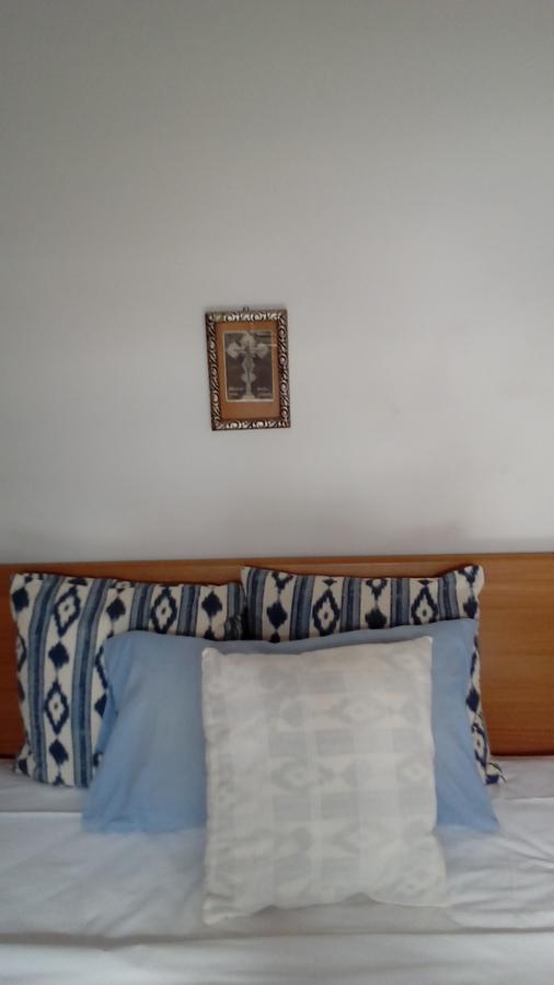 Guest House Roza ヴルボスカ エクステリア 写真